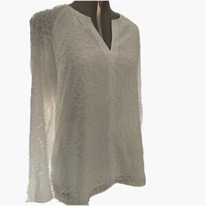 Nic & Zoe Tunic Top Women's Size Extra Small Round neck with V slit opening Long